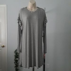 LOVE FIRE Dress Size XL